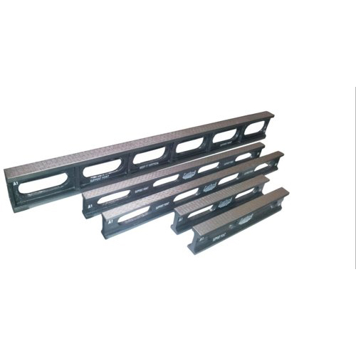 Lowest Price Surface & Angle Plate in Vadodara